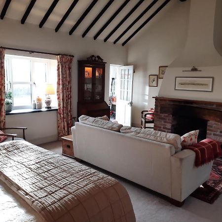 The Shippon, Parc Yr Odyn, Pentraeth, Anglesey Ll75 8Ul Villa Exterior photo